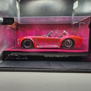 Pink Shelby Cobra 427 S/C Diecast Car